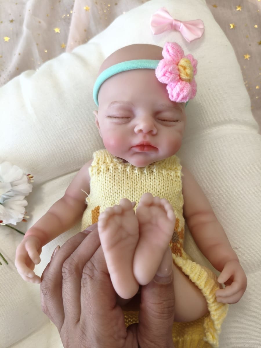 Bebé Reborn Alba - 30 cm de Silicona Blanda Realista