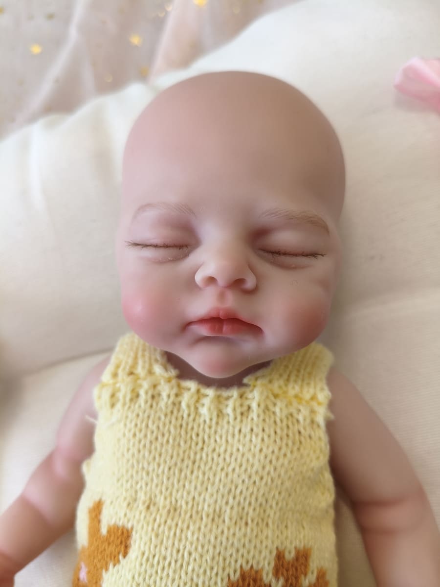 Bebé Reborn Alba - 30 cm de Silicona Blanda Realista