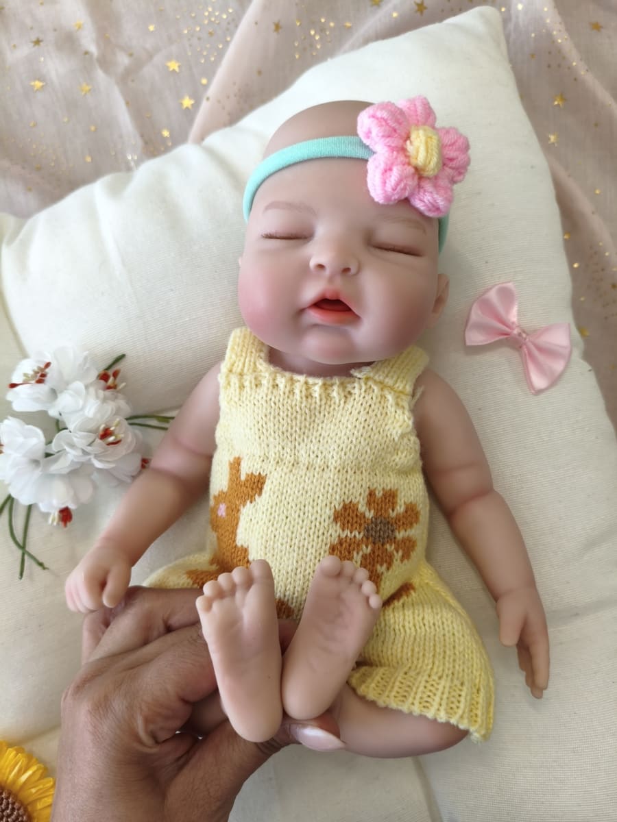 Bebé Reborn Zoe - 30 cm de Silicona Blanda Realista