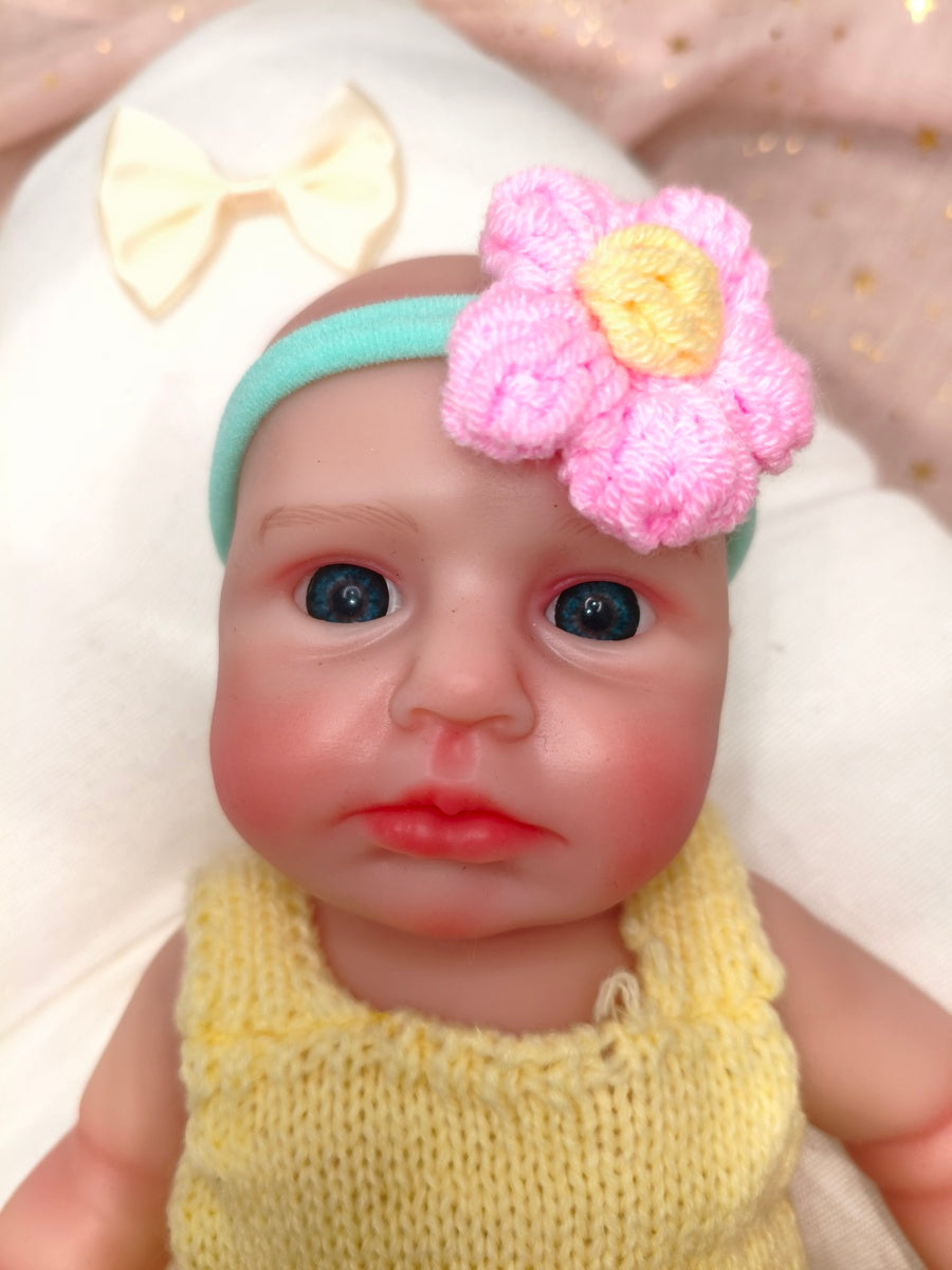 Bebé Reborn Cloe - 30 cm de Silicona Blanda Realista