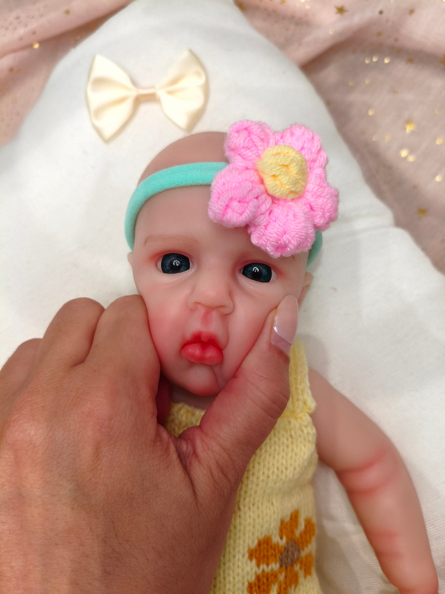 Bebé Reborn Cloe - 30 cm de Silicona Blanda Realista