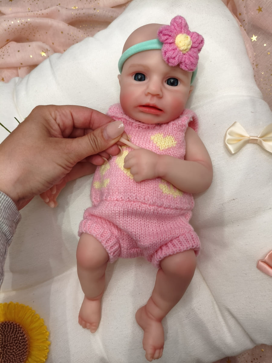 Bebé Reborn Mía - 30 cm de Silicona Blanda Realista