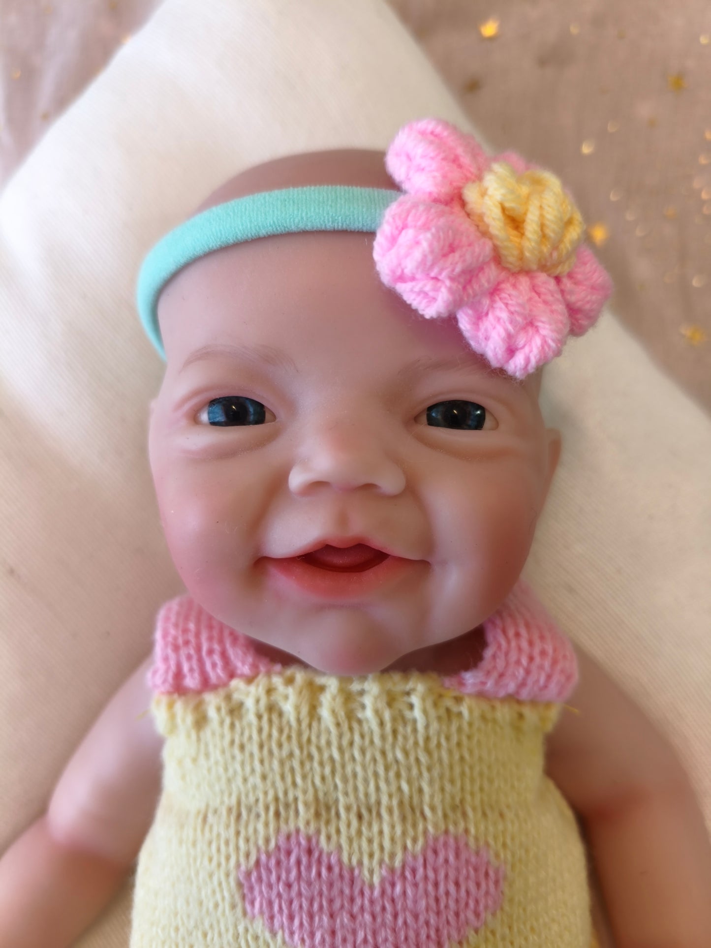Bebé Reborn Lily - 30 cm de Silicona Blanda Realista