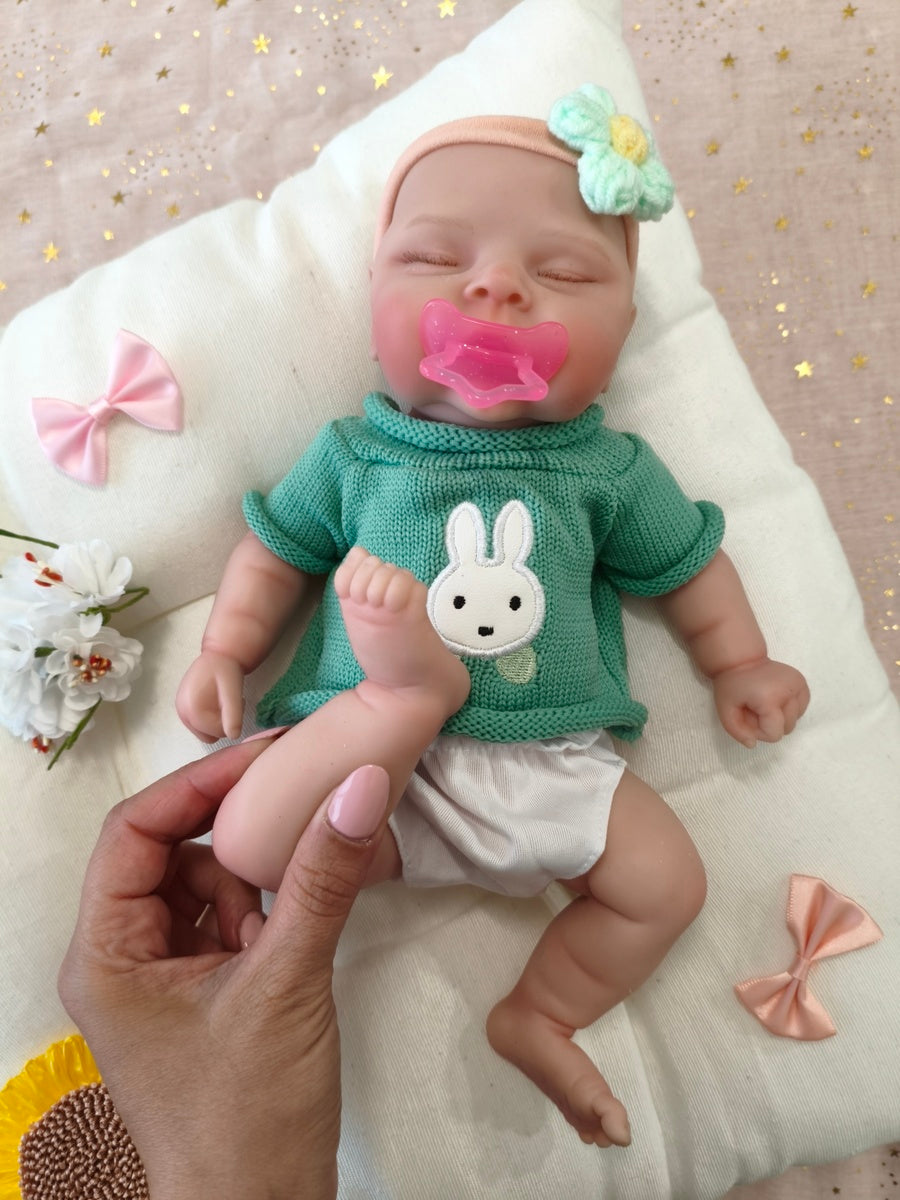 Bebé Reborn Abril - 30 cm de Silicona Blanda Realista