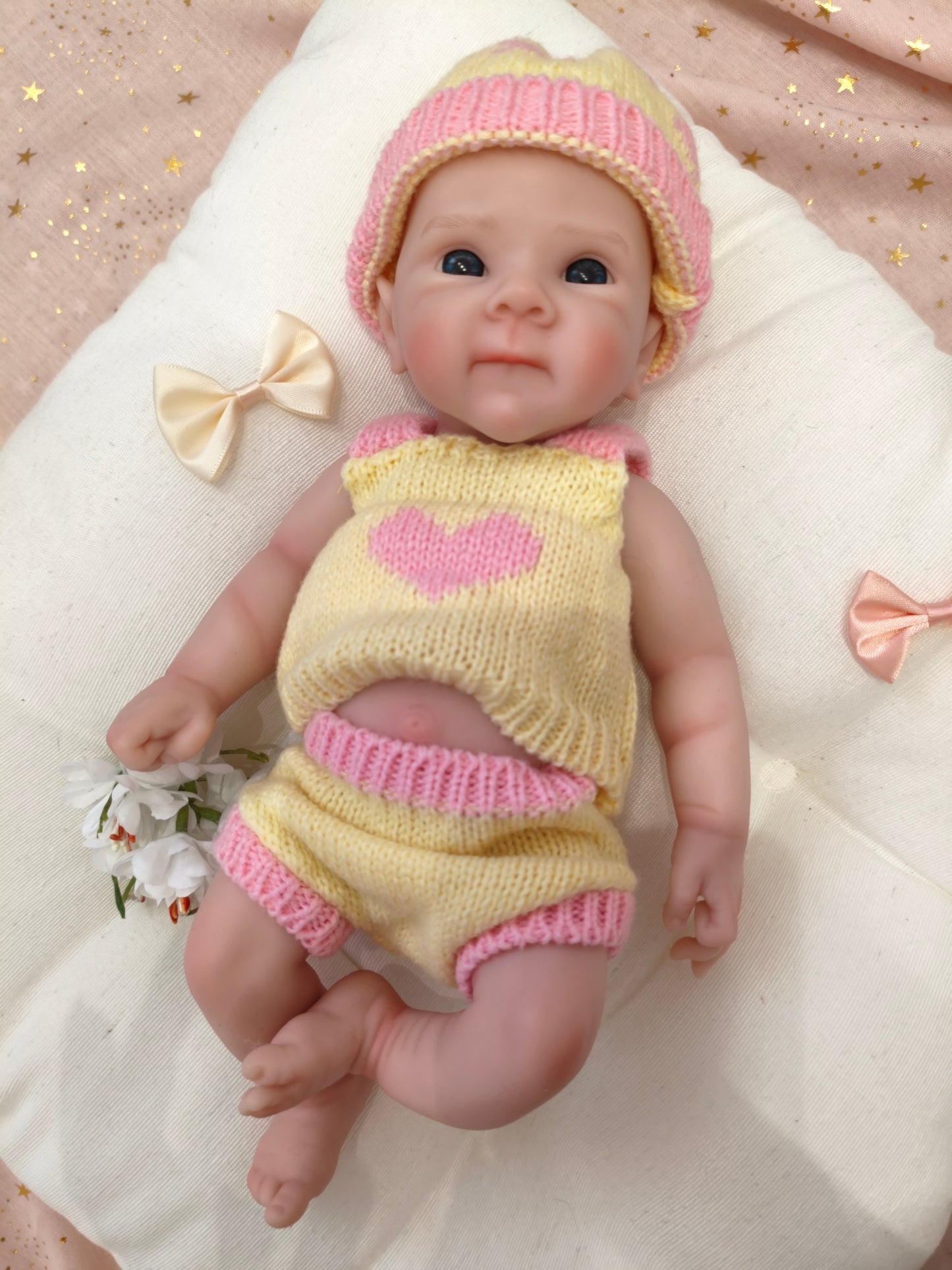 Bebé Reborn Mirna - 30 cm de Silicona Blanda Realista